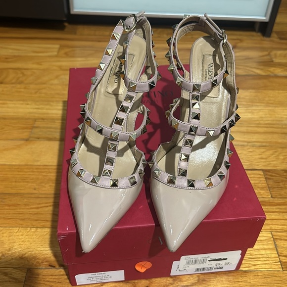 Valentino Rockstuds - Picture 2 of 4